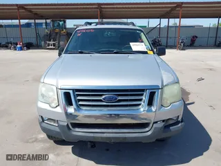 2010 Ford Explorer Sport Trac XLT with VIN 1FMEU3BE2AUA00236, listed as a IAAI auction lot 41981531 with 101,993 mi miles. Bid and sale history available at carsss.com. Image 13.