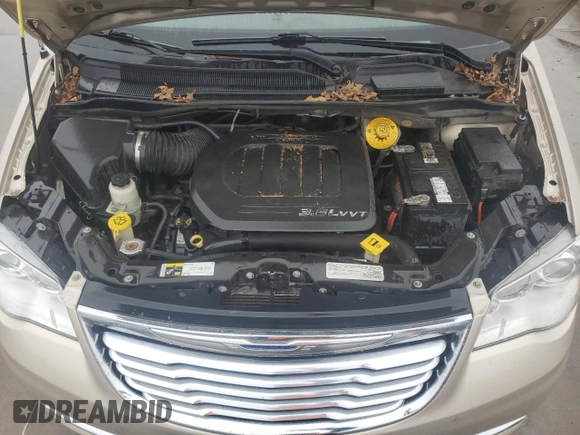 2016 Chrysler Town & Country Limited Platinum with VIN 2C4RC1GG0GR127855, listed as a Copart auction lot 44251255 with 159,510 mi miles and Clean Title. Bid and sale history available at carsss.com. Image 11.