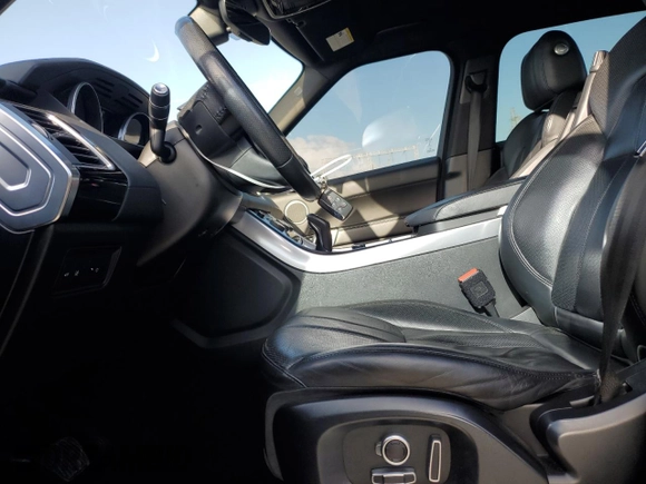 2017 Land Rover Range Rover Sport HSE with VIN SALWR2FV6HA160512, listed as a Copart auction lot 51168075 with 78,175 mi miles and Salvage Title. Bid and sale history available at carsss.com. Image 7.