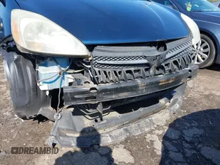 2004 Toyota Sienna XLE with VIN 5TDZA22C24S126161, listed as a IAAI auction lot 41986548 with 244,490 mi miles. Bid and sale history available at carsss.com. Image 6.