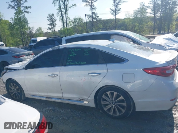 2015 Hyundai Sonata Limited with VIN 5NPE34AF2FH055617, listed as a IAAI auction lot 41977619 with 139,365 mi miles and . Bid and sale history available at carsss.com. Image 15.