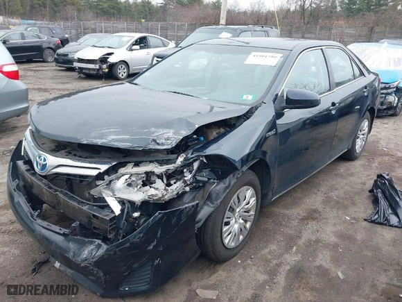 2013 Toyota Camry Hybrid LE with VIN 4T1BD1FK7DU078328, listed as a IAAI auction lot 41801580 with 157,465 mi miles. Bid and sale history available at carsss.com. Image 2.