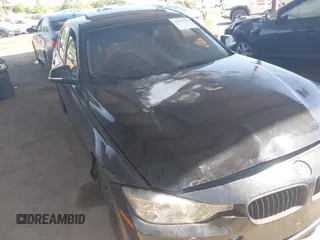 2013 BMW 3 Series 328i with VIN WBA3C1C55DF437400, listed as a IAAI auction lot 42095263 with Not Provided miles and . Bid and sale history available at carsss.com. Image 12.