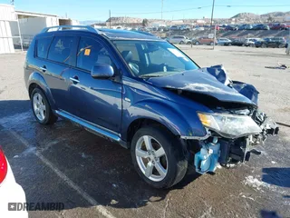 2009 Mitsubishi Outlander XLS with VIN JA4MT41X39Z014800, listed as a IAAI auction lot 41439444 with 1 mi miles. Bid and sale history available at carsss.com. Image 1.