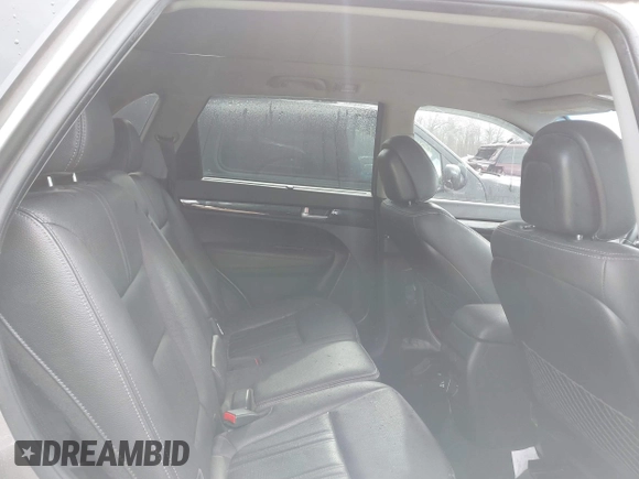 2014 Kia Sorento EX with VIN 5XYKUDA73EG468614, listed as a IAAI auction lot 41721133 with 114,297 mi miles. Bid and sale history available at carsss.com. Image 8.