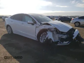 2020 Ford Fusion Hybrid SE with VIN 3FA6P0LU8LR189558, listed as a Copart auction lot 69607932 with 0 mi miles. Bid and sale history available at carsss.com. Image 4.