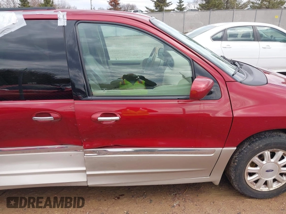 2003 Ford Windstar LTD with VIN 2FMDA58453BB87107, listed as a IAAI auction lot 42081676 with 164,638 mi miles and . Bid and sale history available at carsss.com. Image 15.