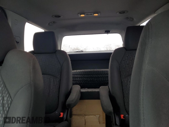 2011 GMC Acadia SLE with VIN 1GKKVPED5BJ330877, listed as a Copart auction lot 44757315 with 207,560 mi miles and Salvage Title. Bid and sale history available at carsss.com. Image 10.