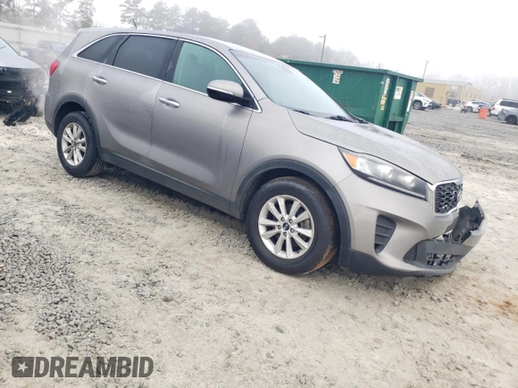 2019 Kia Sorento S V6 with VIN 5XYPG4A53KG491429, listed as a Copart auction lot 49137655 with 138,492 mi miles and Salvage Title. Bid and sale history available at carsss.com. Image 4.