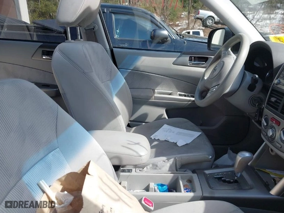 2009 Subaru Forester (Natl) X w/Premium Pkg with VIN JF2SH63679H736129, listed as a IAAI auction lot 41737214 with 114,923 mi miles. Bid and sale history available at carsss.com. Image 5.