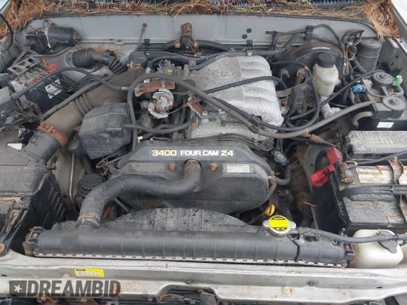 2001 Toyota Tacoma with VIN 5TEHN72N81Z840101, listed as a IAAI auction lot 42201024 with 133,958 mi miles and . Bid and sale history available at carsss.com. Image 10.
