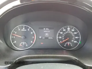 2022 Kia Seltos S with VIN KNDEUCAAXN7276641, listed as a Copart auction lot 57770305 with 26,594 mi miles and Salvage title. Bid and sale history available at DreamBid. Image 9.