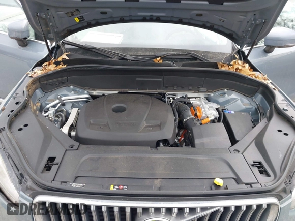 2023 Volvo XC90 Ultimate Bright Theme with VIN YV4H60CA3P1950747, listed as a IAAI auction lot 41677410 with 27,723 mi miles and . Bid and sale history available at DreamBid. Image 10.