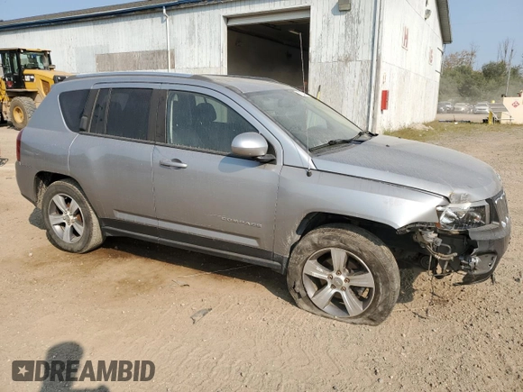 2016 Jeep Compass High Altitude Edition with VIN 1C4NJCEA1GD800850, listed as a Copart auction lot 71075274 with 103,091 mi miles and Clean Title. Bid and sale history available at carsss.com. Image 4.