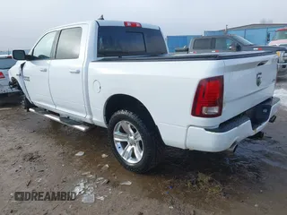 2017 Ram 1500 Night z VIN 1C6RR7MT3HS634288, wystawiony jako IAAI lot #40993931 z przebiegiem 138 341 mil mil oraz . Historia ofert i sprzedaży dostępna na DreamBid. Obrazek 3.