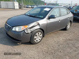 2009 Hyundai Elantra SE z VIN KMHDU46D49U674676, wystawiony jako IAAI lot #42411018 z przebiegiem 107 655 mil mil oraz . Historia ofert i sprzedaży dostępna na DreamBid. Obrazek 2.