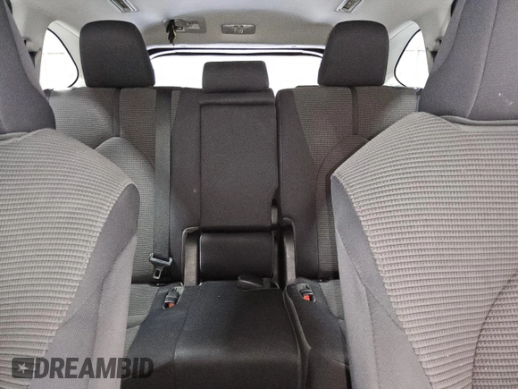 2023 Toyota Highlander L z VIN 5TDKDRAH7PS505420, wystawiony jako Copart lot #55535115 z przebiegiem 44 061 mil mil oraz Czysty tytuł • Clean title. Historia ofert i sprzedaży dostępna na DreamBid. Obrazek 10.