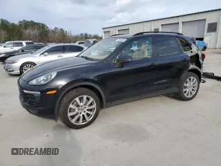 2016 Porsche Cayenne with VIN WP1AA2A25GLA11418, listed as a Copart auction lot 47500685 with 124,696 mi miles and Clean Title. Bid and sale history available at carsss.com. Image 1.