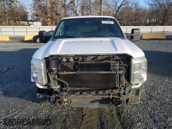 2015 Ford F-250 XLT with VIN 1FT7X2AT7FEB02549, listed as a Copart auction lot 86970034 with 130,042 mi miles and Salvage title. Bid and sale history available at DreamBid. Image 5.