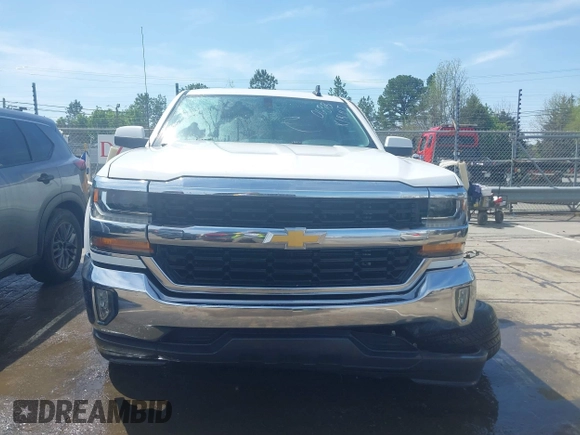 2017 Chevrolet Silverado 1500 LT with VIN 3GCPCREC4HG450688, listed as a IAAI auction lot 41937564 with 82,267 mi miles. Bid and sale history available at carsss.com. Image 12.