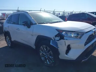 2019 Toyota RAV4 Limited with VIN JTMN1RFV1KD517037, listed as a IAAI auction lot 41844316 with 66,961 mi miles. Bid and sale history available at carsss.com. Image 6.