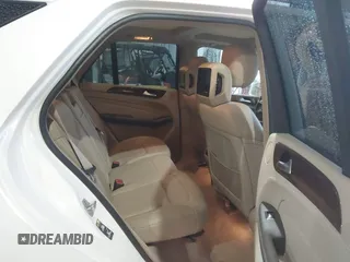 2013 Mercedes-Benz M 550 with VIN 4JGDA7DB3DA165765, listed as a IAAI auction lot 42323988 with 96,344 mi miles and . Bid and sale history available at DreamBid. Image 8.