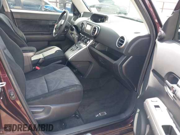 2012 Scion xB z VIN JTLZE4FE2CJ010499, wystawiony jako IAAI lot #42170770 z przebiegiem 97 599 mil mil oraz . Historia ofert i sprzedaży dostępna na DreamBid. Obrazek 5.