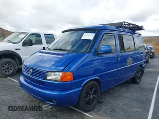2002 Volkswagen EuroVan MV с VIN WV2NB47002H005993, выставлен на аукционе IAAI как лот 41568379 с пробегом 143 133 миль миль и . История ставок и продаж доступна на DreamBid. Изображение 17.