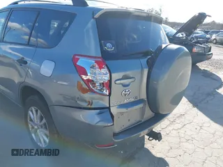 2008 Toyota RAV4 with VIN JTMBK33V486036696, listed as a IAAI auction lot 41718683 with 220,406 mi miles. Bid and sale history available at carsss.com. Image 6.