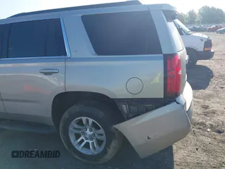 2017 Chevrolet Tahoe LT z VIN 1GNSKBKC1HR233583, wystawiony jako IAAI lot #41985848 z przebiegiem 171 665 mil mil oraz . Historia ofert i sprzedaży dostępna na DreamBid. Obrazek 21.
