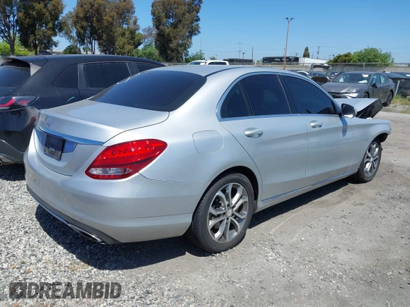 2015 Mercedes-Benz C 300 with VIN 55SWF4JB1FU077386, listed as a IAAI auction lot 42164280 with 104,452 mi miles and . Bid and sale history available at carsss.com. Image 4.