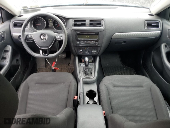 2015 Volkswagen Jetta SE with VIN 3VWD17AJ5FM326779, listed as a Copart auction lot 61359505 with 110,157 mi miles and Salvage title. Bid and sale history available at DreamBid. Image 8.
