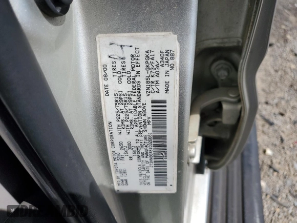 2001 Toyota 4Runner SR5 z VIN JT3HN86R810326661, wystawiony jako Copart lot #61616485 z przebiegiem 339 158 mil mil oraz Czysty tytuł • Clean title. Historia ofert i sprzedaży dostępna na DreamBid. Obrazek 13.