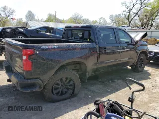 2021 Chevrolet Silverado 1500 RST with VIN 1GCUYEEL0MZ116018, listed as a Copart auction lot 52501555 with Not Provided miles and Salvage Title. Bid and sale history available at DreamBid. Image 3.