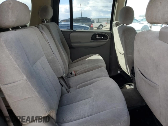 2006 Chevrolet TrailBlazer LS with VIN 1GNET16SX66122387, listed as a Copart auction lot 49330125 with 234,313 mi miles and Salvage Title. Bid and sale history available at DreamBid. Image 11.