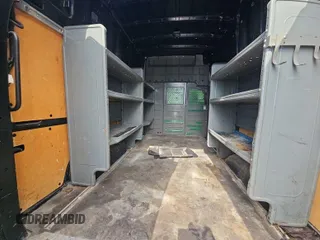 2019 Nissan NV Cargo S с VIN 1N6BF0LY0KN803435, выставлен на аукционе IAAI как лот 42517027 с пробегом 140 027 миль миль и . История ставок и продаж доступна на DreamBid. Изображение 17.