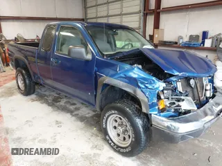 2006 Chevrolet Colorado Work Truck z VIN 1GCDT198768142847, wystawiony jako IAAI lot #42233932 z przebiegiem 195 292 mil mil oraz . Historia ofert i sprzedaży dostępna na DreamBid. Obrazek 1.