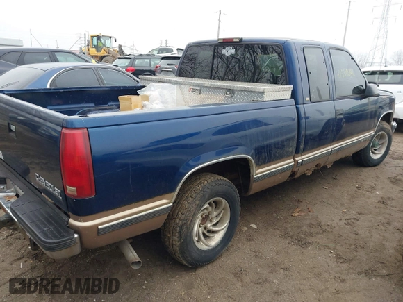1998 Chevrolet Silverado 1500 with VIN 2GCEC19R0W1116302, listed as a IAAI auction lot 41558346 with 282,870 mi miles and . Bid and sale history available at DreamBid. Image 4.