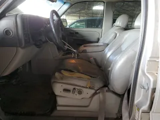 2005 Chevrolet Tahoe Z71 with VIN 1GNEC13T55R275396, listed as a Copart auction lot 47051465 with 249,468 mi miles and Salvage Title. Bid and sale history available at carsss.com. Image 7.