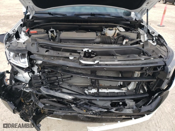 2024 Chevrolet Tahoe Commercial with VIN 1GNSCLED0RR170548, listed as a Copart auction lot 45052975 with 5,876 mi miles and Salvage Title. Bid and sale history available at carsss.com. Image 12.