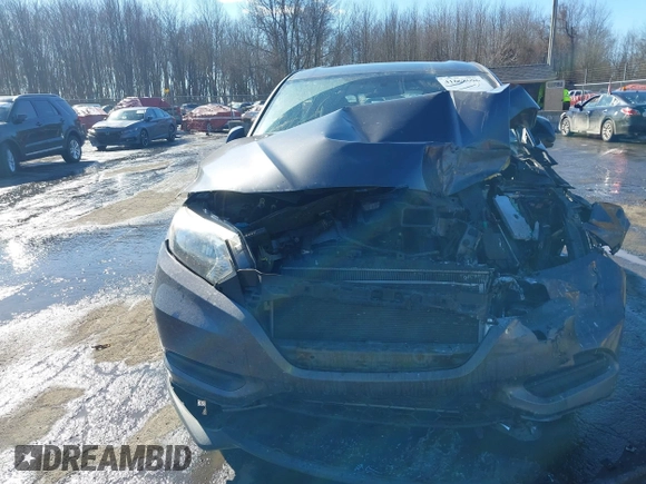 2017 Honda HR-V LX with VIN 3CZRU6H3XHM702603, listed as a IAAI auction lot 41668096 with 1 mi miles. Bid and sale history available at carsss.com. Image 13.
