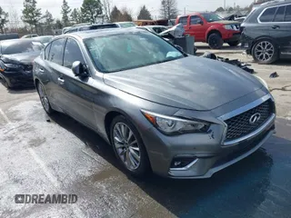 2018 Infiniti Q50 3.0t SPORT with VIN JN1EV7AR3JM431863, listed as a IAAI auction lot 41717095 with 103,098 mi miles. Bid and sale history available at carsss.com. Image 1.
