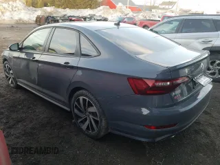 2020 Volkswagen Jetta GLI S z VIN 3VW6T7BUXLM057668, wystawiony jako Copart lot #49791945 z przebiegiem 96 606 mil mil oraz Szkoda całkowita • Salvage title. Historia ofert i sprzedaży dostępna na DreamBid. Obrazek 2.