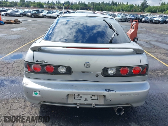 2000 Acura Integra LS with VIN JH4DC4454YS003343, listed as a IAAI auction lot 42301849 with 208,030 mi miles and . Bid and sale history available at DreamBid. Image 16.