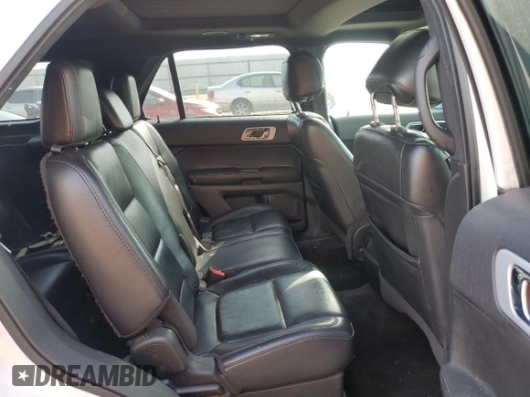 2013 Ford Explorer XLT z VIN 1FM5K7D93DGC81320, wystawiony jako Copart lot #48438665 z przebiegiem 196 740 mil mil oraz Czysty tytuł • Clean title. Historia ofert i sprzedaży dostępna na DreamBid. Obrazek 11.