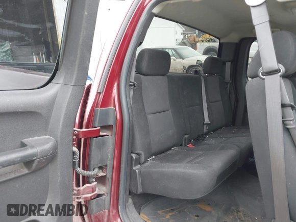 2013 Chevrolet Silverado 1500 LT with VIN 1GCRKSE72DZ273042, listed as a IAAI auction lot 41485356 with 179,279 mi miles and . Bid and sale history available at DreamBid. Image 8.
