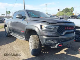 2022 Ram 1500 TRX with VIN 1C6SRFU94NN270277, listed as a IAAI auction lot 40434364 with 27,147 mi miles. Bid and sale history available at carsss.com. Image 1.