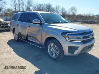 2022 Ford Expedition Max XLT with VIN 1FMJK1JT5NEA54767, listed as a IAAI auction lot 41854627 with 62,057 mi miles and . Bid and sale history available at DreamBid. Image 1.