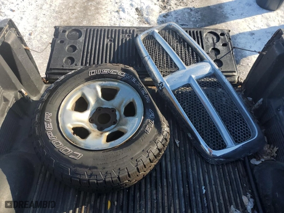 2002 Dodge Ram 1500 ST with VIN 1D7HU16N52J230989, listed as a Copart auction lot 42327065 with 0 mi miles and Salvage Title. Bid and sale history available at carsss.com. Image 12.