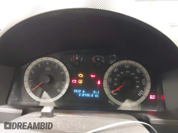 2008 Ford Escape Limited with VIN 1FMCU94178KC99233, listed as a IAAI auction lot 41820482 with 212,498 mi miles. Bid and sale history available at carsss.com. Image 7.